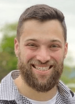 Zac Einhorn headshot